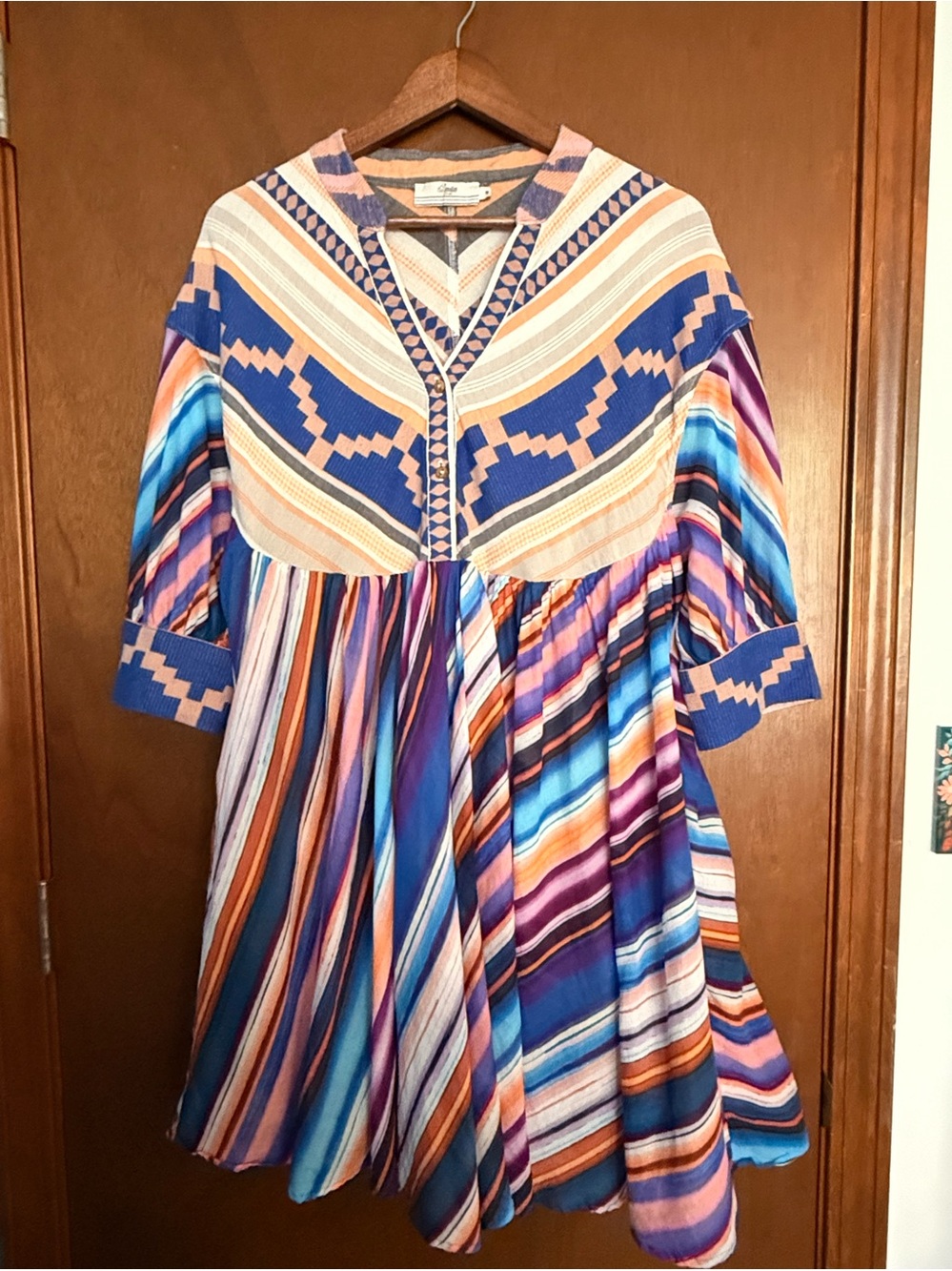 Devotion Twins Ververoda Dress - Picture 2 of 6